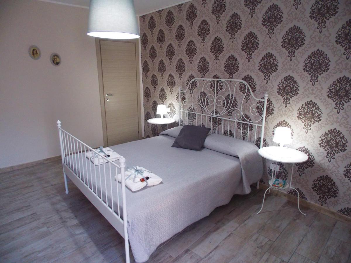 Bed and Breakfast Il Vicoletto Frascineto Exterior foto