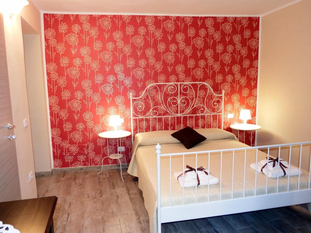 Bed and Breakfast Il Vicoletto Frascineto Exterior foto